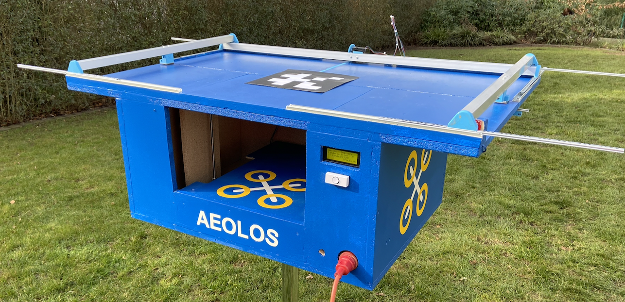 Landing platform with automated positioning rails